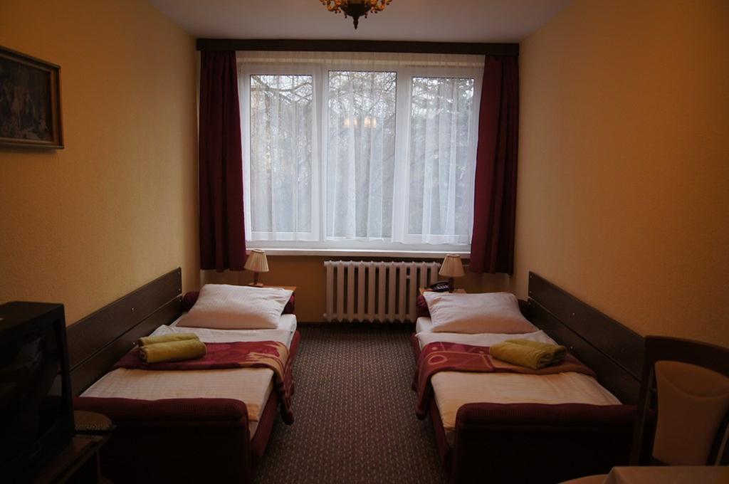 Hotel Odr Sulechów Rum bild