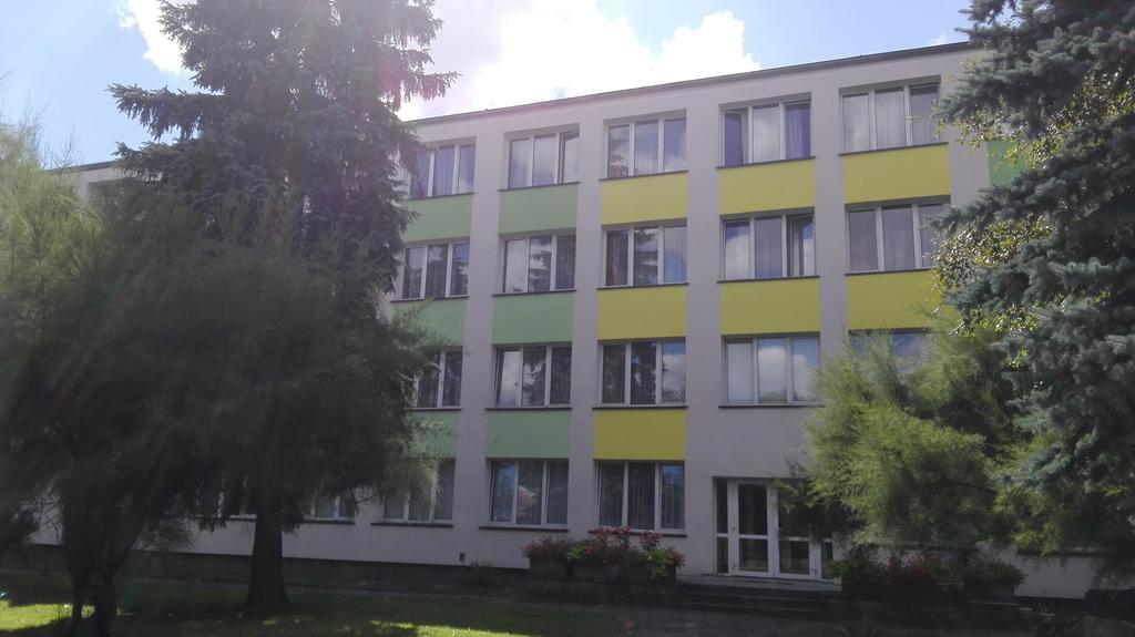 Hotel Odr Sulechów Exteriör bild